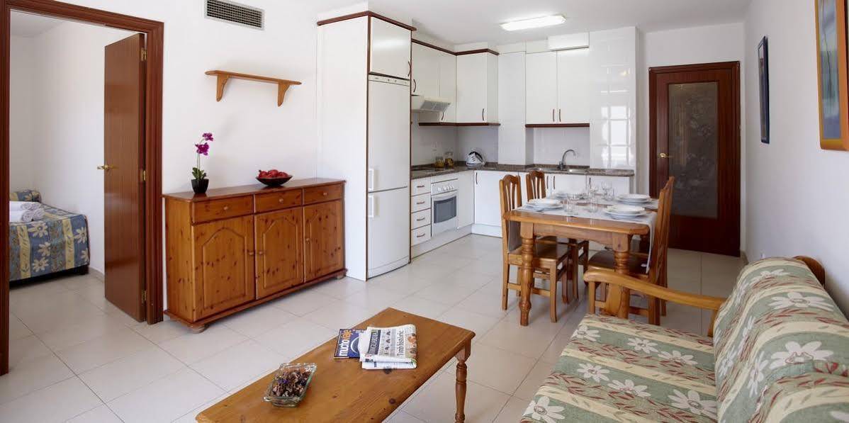 Apartamentos Intersalou Priorat Dış mekan fotoğraf
